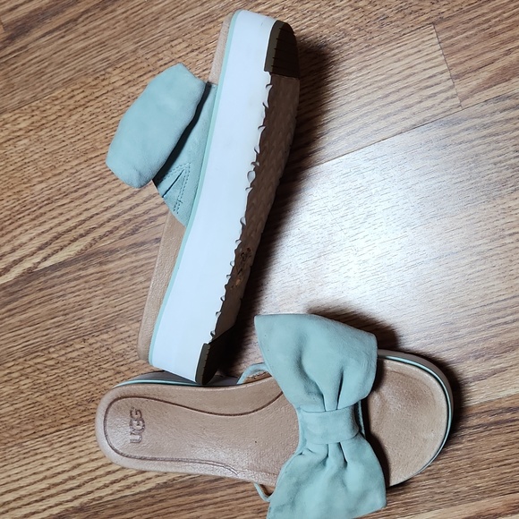 Ugg sandals - Picture 2 of 6